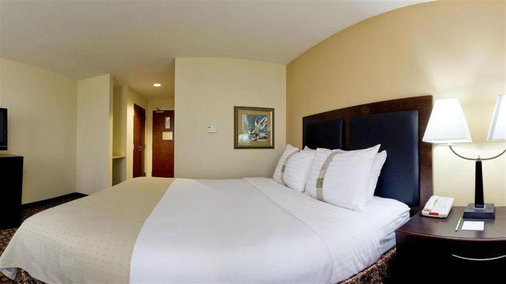 Holiday Inn Quincy By Ihg Esterno foto