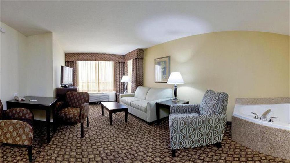 Holiday Inn Quincy By Ihg Esterno foto